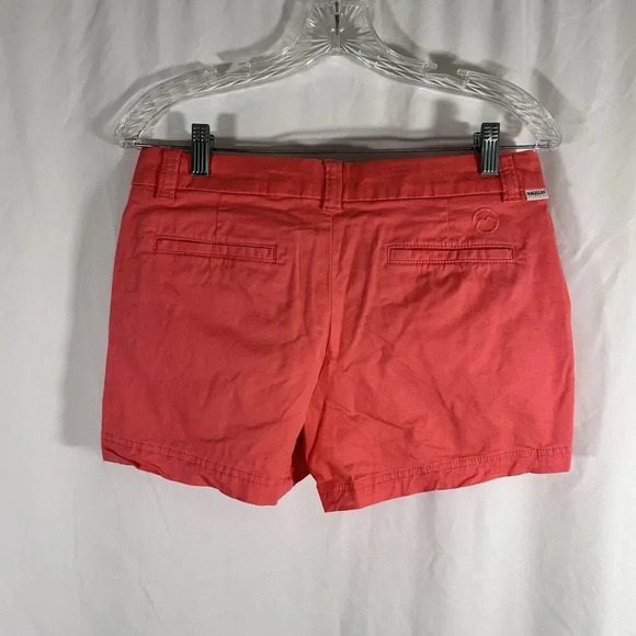Magellan Chino Shorts Womens 2 Pink 3.5" Inseam Mid Rise Cotton Blend Button Zip - Picture 6 of 7